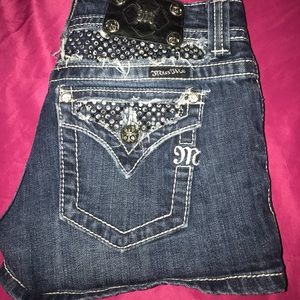 Miss Me dark wash shorts size 27